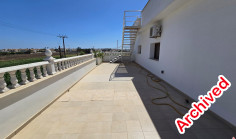 Commercial to rent in Deryneia