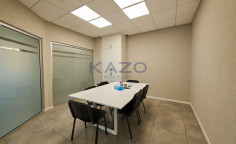 Top floor office 850m2 for rent in Kapsalos 