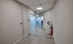 Top floor office 850m2 for rent in Kapsalos 