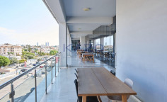 Top floor office 850m2 for rent in Kapsalos 