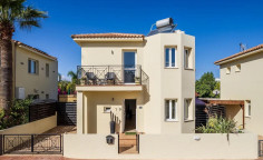 Three bedroom house for sale in Pernera