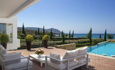 3 bedroom villa for sale in Latsi