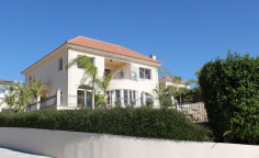 5 bedroom house with swimming pool for sale in Mesovounia
