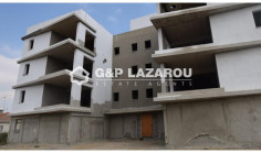 Commercial 1069 m2 for sale in Geri
