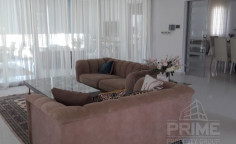 Large 4 bedroom furnished villa with swimming pool for sale in Mouttagiaka