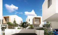 Large 3 bedrooms villa for sale in Chloraka