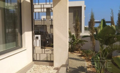 Luxury 3 bedroom villa for sale in Pernera