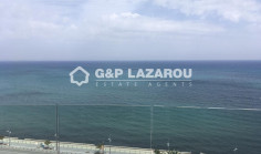 Large 2 bedroom apartment for sale in Mackenzie Beach