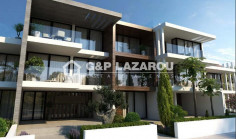 4 bedroom apartment for sale in Livadia