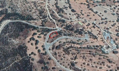 Residential 565 m2 for sale in Peristerona, Paphos