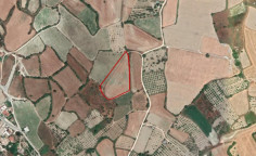 Residential 4060 m2 for sale in Stroumpi, Paphos