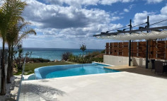 Lovely 6 bedroom furnished house with swimming pool for sale in Chloraka