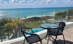 Lovely 6 bedroom furnished house with swimming pool for sale in Chloraka