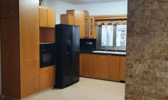 3 bedroom unfurnished apartment to rent in Agioi Omologites