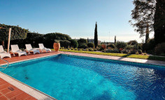 Beautiful 3 bedrooms house with swimming pool for sale in Aphrodite Hills