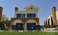 Luxury 5 bedroom furnished villa with swimming pool for sale in Agia Thekla