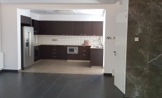 Beautiful 3 bedroom house with swimming pool for sale in Agios Athanasios