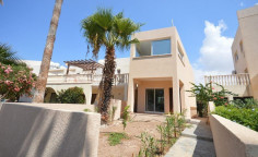 3 bedroom house for sale in Tombs of the Kings