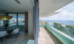 Luxury 4 bedrooms apartment with swimming pool for sale in Amathus area