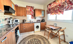 2 bedroom apartment in Larnaka town near the new marina side 