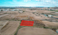 Residential field in Oroklini, Larnaca , Larnaca