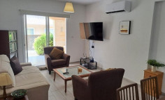 3 bedroom furnished apartment with swimming pool for sale in Universal