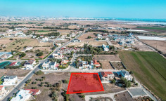 Land in Dromolaxia, Larnaca , Larnaca