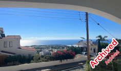 4 bedroom furnished house with swimming pool to rent in Peyia