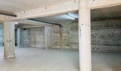 Beautiful commercial to rent in Palouriotissa