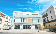 Shop to rent in Sotiros