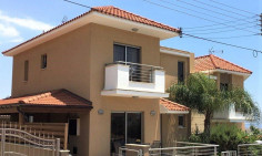3 bedroom furnished house for sale in Panthea