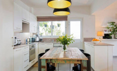 3 bedroom apartment to rent in Agioi Omologites