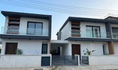 3 bedroom house for sale in Zakaki