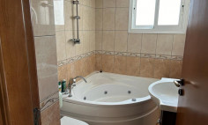 Spacious 2 bedrooms apartment for sale in Germasogeia Tourist Area
