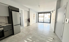 2 bedroom apartment in Larnaka center 