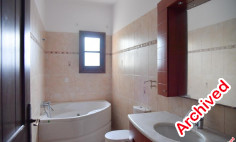 Luxury 5 bedroom house for sale in Oroklini