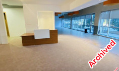 Office 325 m2 to rent in Engomi