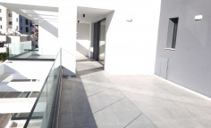 Captivating 3-bedroom apartment with breathtaking sea view in Mackenzie, Larnaca 