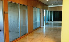 Spacious office for sale in Linopetra