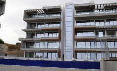 3 bedroom penthouse with swimming pool for sale in Amathus area