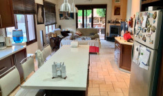 Luxury 4 bedroom house with swimming pool for sale in Anthoupolis