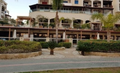 Spacious shop for sale in Germasogeia Tourist Area