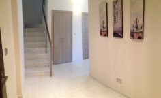 Beautiful 3 bedroom apartment for sale in Germasogeia Tourist Area