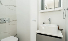 2 bedroom furnished apartment with swimming pool to rent in Zakaki