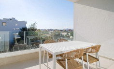 2 bedroom furnished apartment with swimming pool to rent in Zakaki