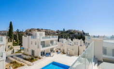 Maisonette in Ayios Tychonas, Limassol 