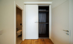 Luxury 4 bedrooms apartment with swimming pool for sale in Agios Tychonas