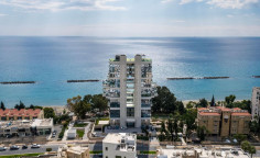 4 bedrooms apartment with swimming pool for sale in Agios Tychonas