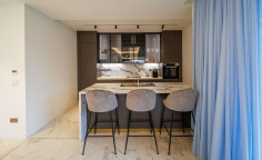 Luxury sea view apartment in Ayios Tychonas, Limassol 