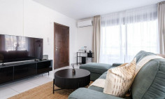 2 bedroom furnished apartment for sale in Mesa Geitonia